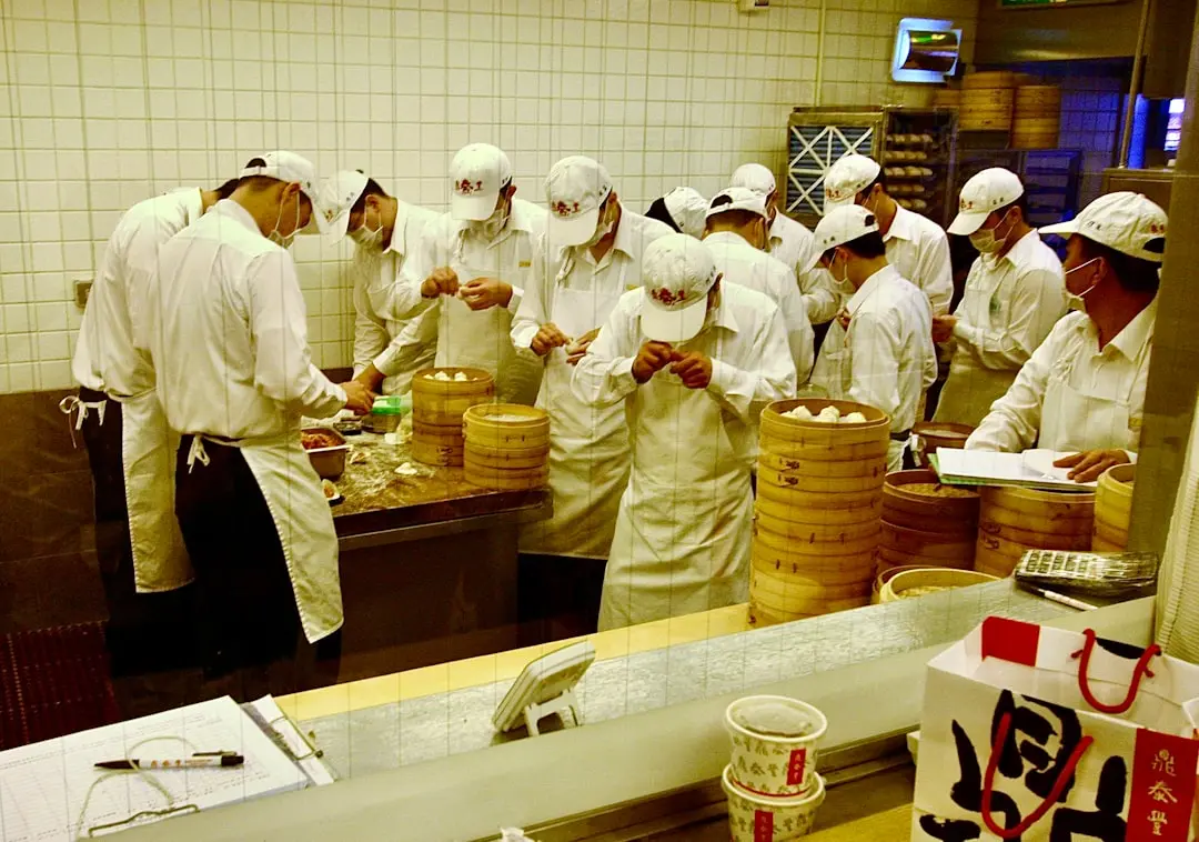 四川华益嘉德农业科技：有机肥料与复合肥在农业种植中的协同施用技术解析